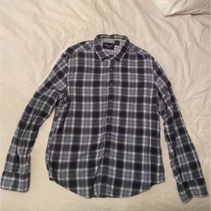 Visitor Long-sleeve Button-up Flannel Shirt